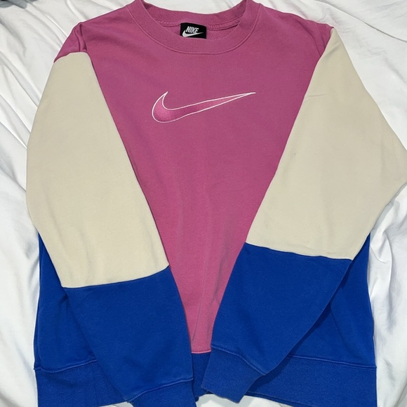Nike Women Cosmic Fuchsia/Fossil/Royal Crewneck Sweatshirt - Picture 2 of 3